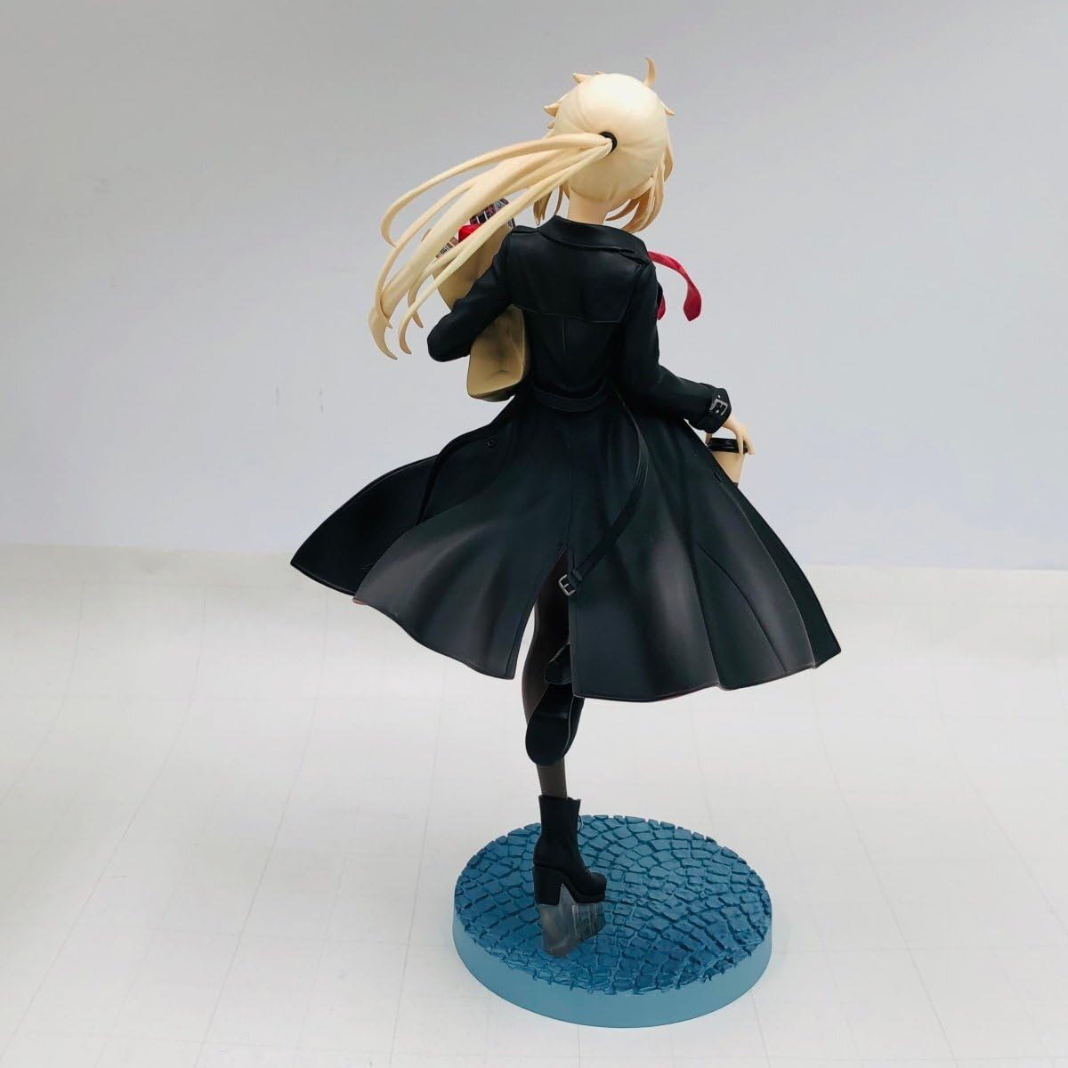 アルトリア・ペンドラゴンオルタ　 英霊旅装Ver　1/7スケールフィギュア セイバー/アルトリア・ペンドラゴン〔オルタ〕 英霊旅装Ver.