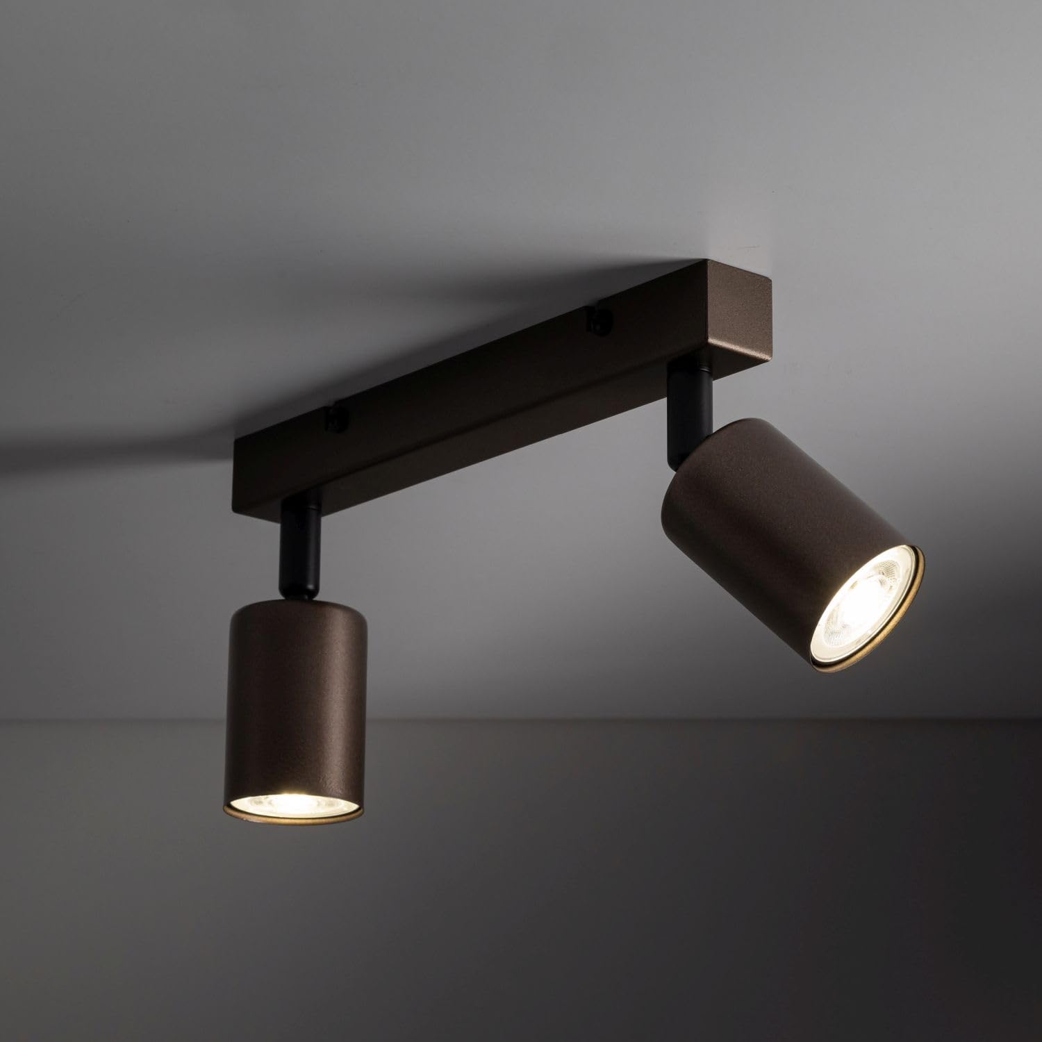 Licht-Erlebnisse Deckenspot Metall 39 cm lang klein verstellbar Braun GU10 2-flammig Deckenstrahler Wohnzimmer Spot Lampe Küche Deckenleuchte Flur