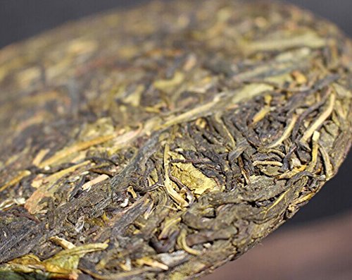 Image of Yunnan Menghai Qing Bing Old Pure Wild Organic Puerh Raw Tea Pu'er Tea Large Leaves Shai Qing Mao Cake Tea 357g (12.59 Oz)