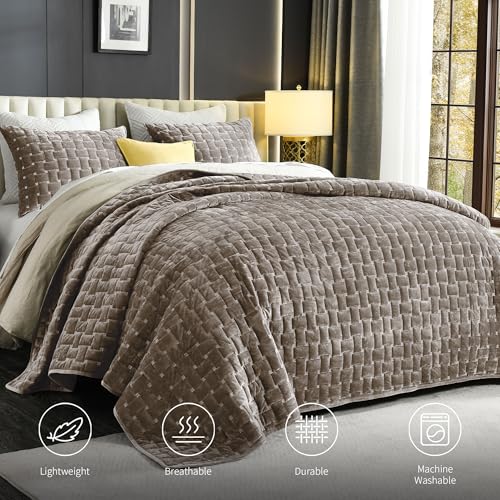 Image of Grassix Velvet Quilt Set King Size, Luxury Geometric Design, Mocha Brown