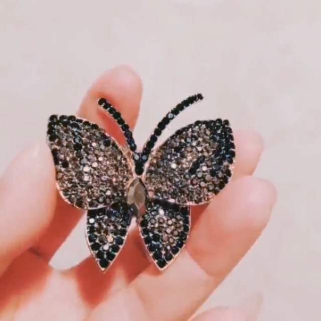 Black Crystal Butterfly Brooch For Women - Vintage Silver Tassel Pendant, Dainty Insect Pin Jewelry