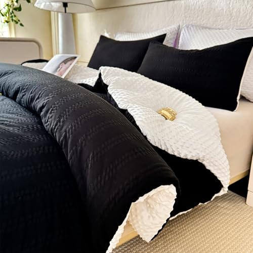 Image of tohrisa Boho Comforter Set King Size Striped Pleats Bohemian Seersucker Bedding Set All Season Soft Cozy 3 Pieces Quilt with 2 Pillowcases(104 inchX90 inch Black)