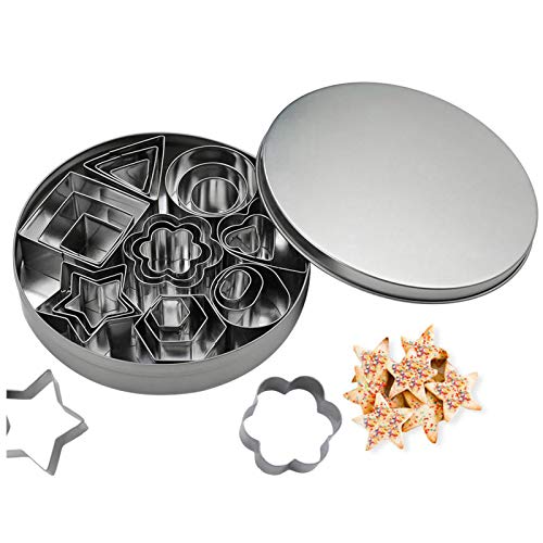 AIM cloudbed - Set di formine per biscotti, 24