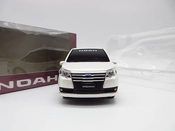 TOYOTA　トヨタ　NOAH　ノア　ミニカー　ホワイトパールクリスタルシャイン Amazon | 1/24 トヨタ ノア NOAH G`s 非売品 カラーサンプル