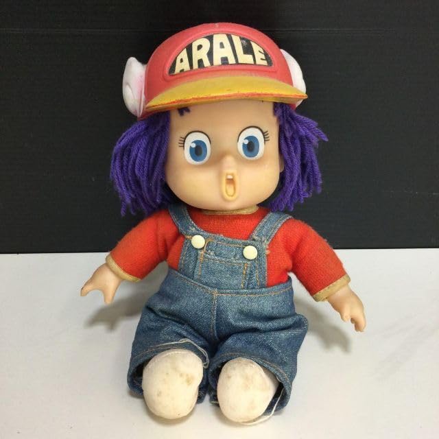 Amazon | レトロ アラレちゃん 人形 デニム＆帽子 | 人形・ドール