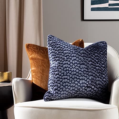 Coussin en velours passepoilé Hoem Malans douceur et confort - 7