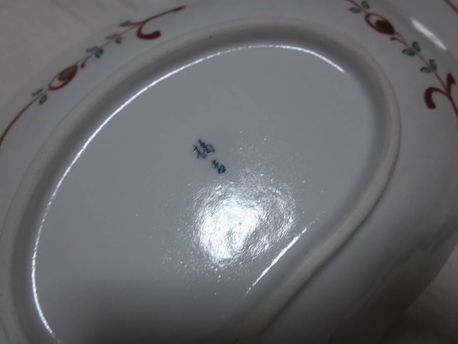 たち吉　赤絵　中皿　5枚セット　未使用新品　木箱付き 未使用品 たち吉 赤絵花鳥 中皿揃 染付 金彩 古伊万里 輪花皿 5