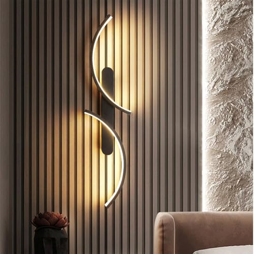 Lampara de pared LED curva para crear un ambiente calido en el dormitorio 7