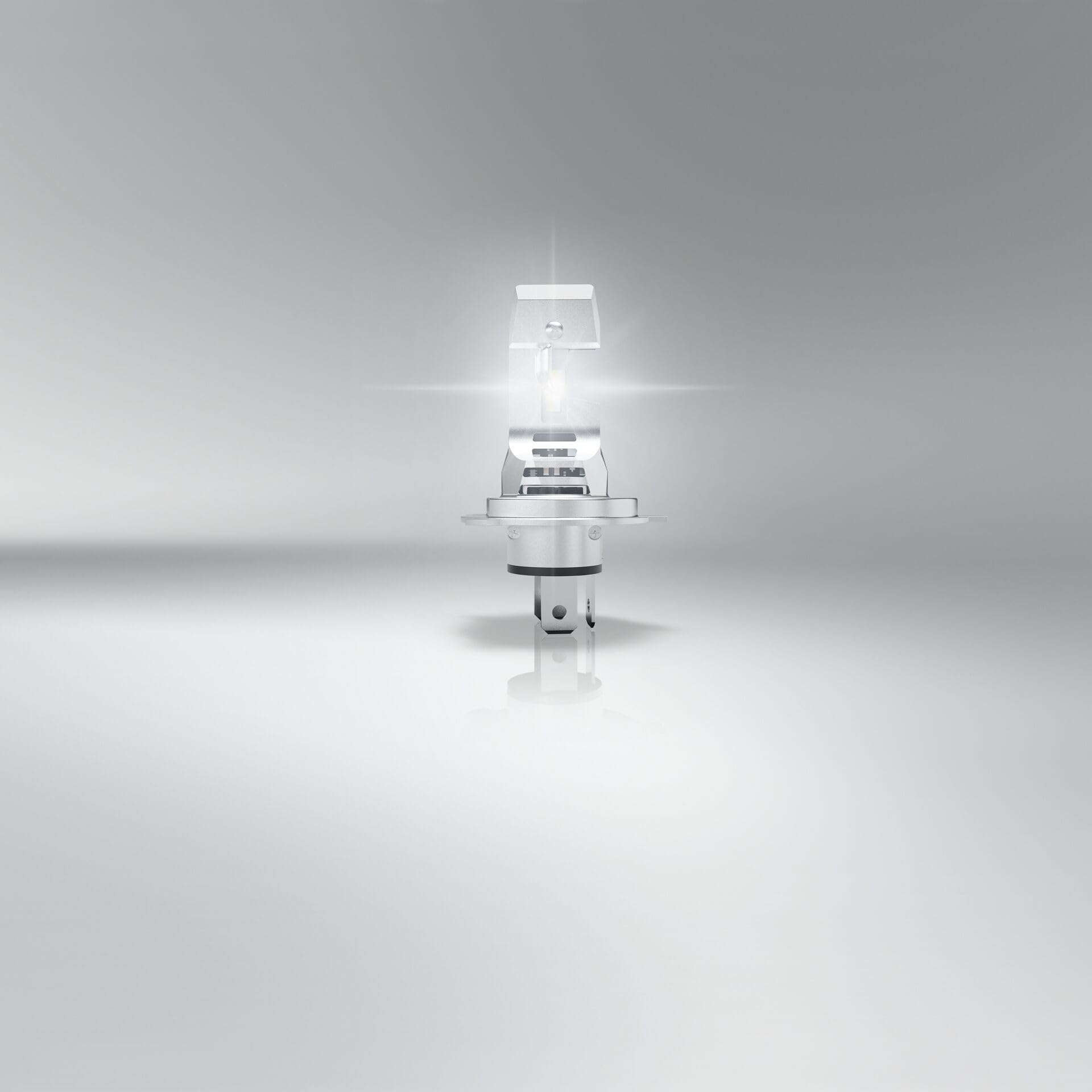 OSRAM NIGHT BREAKER LED SPEED H4 450 para motocicletas, lámparas LED homologadas, hasta un 450% más de luminosidad, 6000K, instalación rápida, LEDEC02 integrado, 1 lámpara