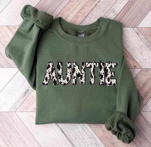 Auntie Cow Pattern Sweatshirt, Trendy Aunt Announcement Shirt, Family Tee Gift, Aunty Hoodie Present, Oversized Shirt, Aunt Lover Gift, Cozy Winter Gift, Gift For Her2