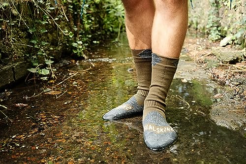 Image of SEALSKINZ Unisex Waterproof All Weather Mid Length Sock