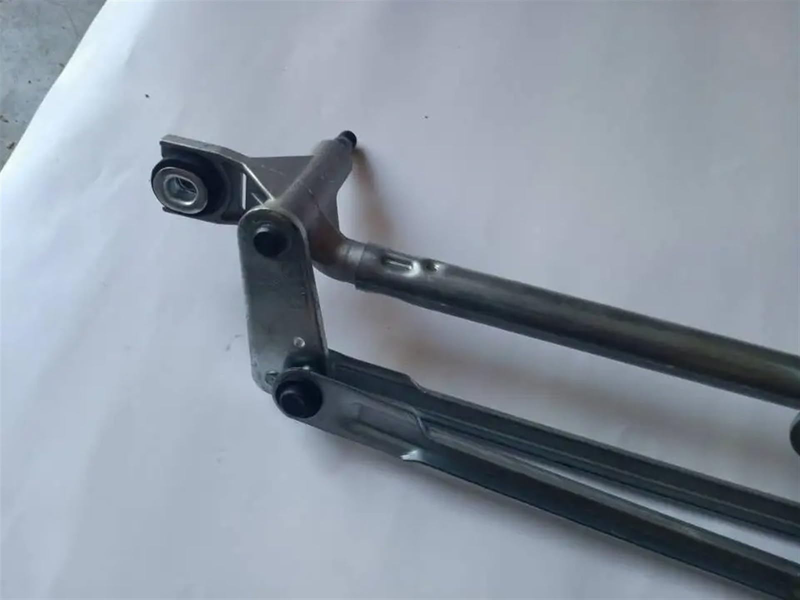 Silnik wycieraczek samochodowych do SAIC, do ROEWE 350 MG5 Zestaw mechanizmu wycieraczek przedniej szyby Części silnika samochodowego Silnik wycieraczek samochodowych Silnik mechanizmu wycieraczek