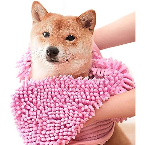 ZERLITE Dog Towel - Microfiber Super Shammy with Hand Pockets, Ultra Absorbent Quick Dry Pet Bath Towels for Small, Medium, Large Dogs and Cats (Medium, 24'' x 14'', Pink) Cover