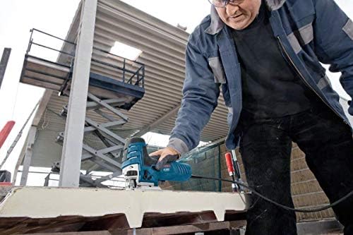 Bosch Professional Wyrzynarka GST 150 CE (780 W, 3 gąbki szlif., zest. do odsysania pyłu, osłona, stopka ślizg., osłona przeciwodpr., 1 brzeszczot do drewna, walizka) Amazon Exclusive
