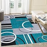 Améliorez votre décoration d'intérieur avec nos tapis, dotés d'un design à poils courts idéal pour un entretien facile. Ces tapis lavables en machine permettent un nettoyage sans effort, tandis que le design discret facilite l'aspiration. Pour les taches localisées, il suffit d'utiliser un nettoyant pour tapis et un chiffon humide pour le nettoyage des taches. Profitez d'un espace de vie frais et propre avec un minimum d'effort