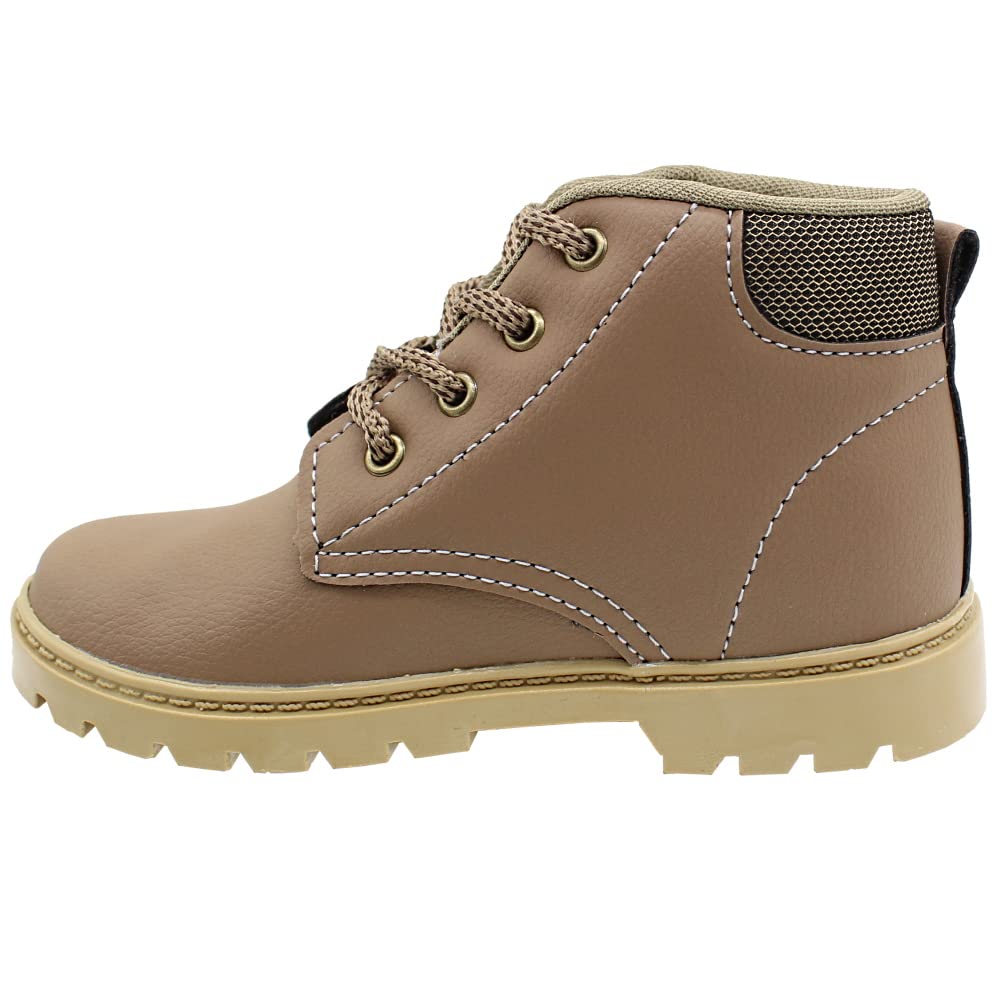 Bota Gibizinho Adventure Infantil Coturno Marrom Claro Bege em promoção! Veja a oferta e mais achadinhos de Botas & Galochas Infantis 4 Hoje é o melhor dia para comprar Bota Gibizinho Adventure Infantil Coturno Marrom Claro Bege com aquele preço maroto! Promoção! Aproveite a oferta! 4
