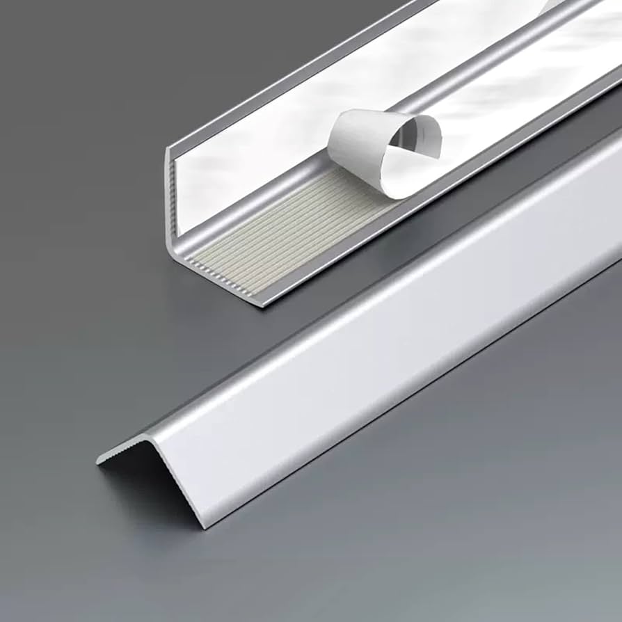 Amazon.co.jp: 壁 角 保護材 コーナーガード 壁のための銀製の角