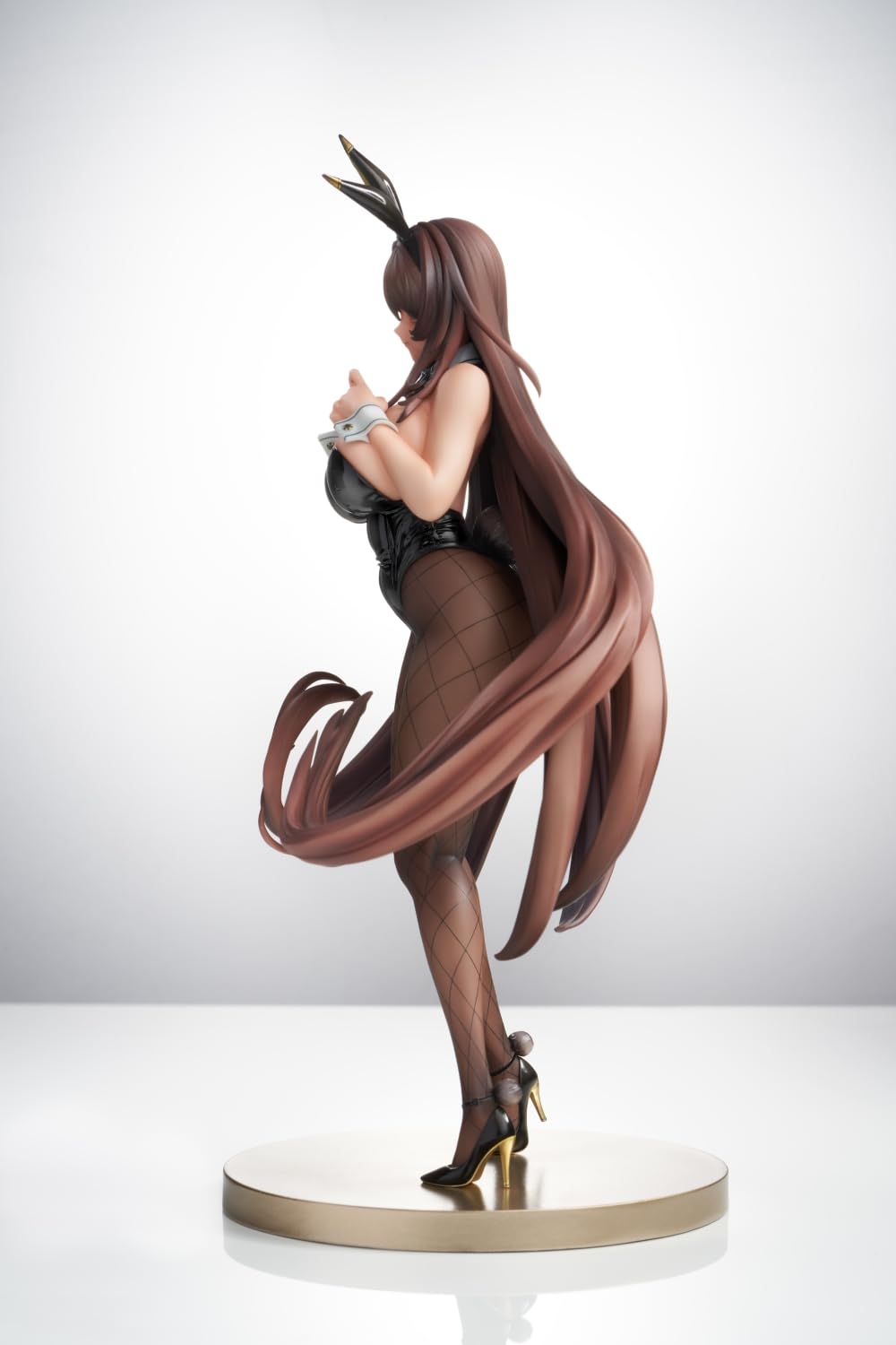 Amazon | 『勝利の女神：NIKKE』ノワール Ver. 1/10スケール PVC&ABS製