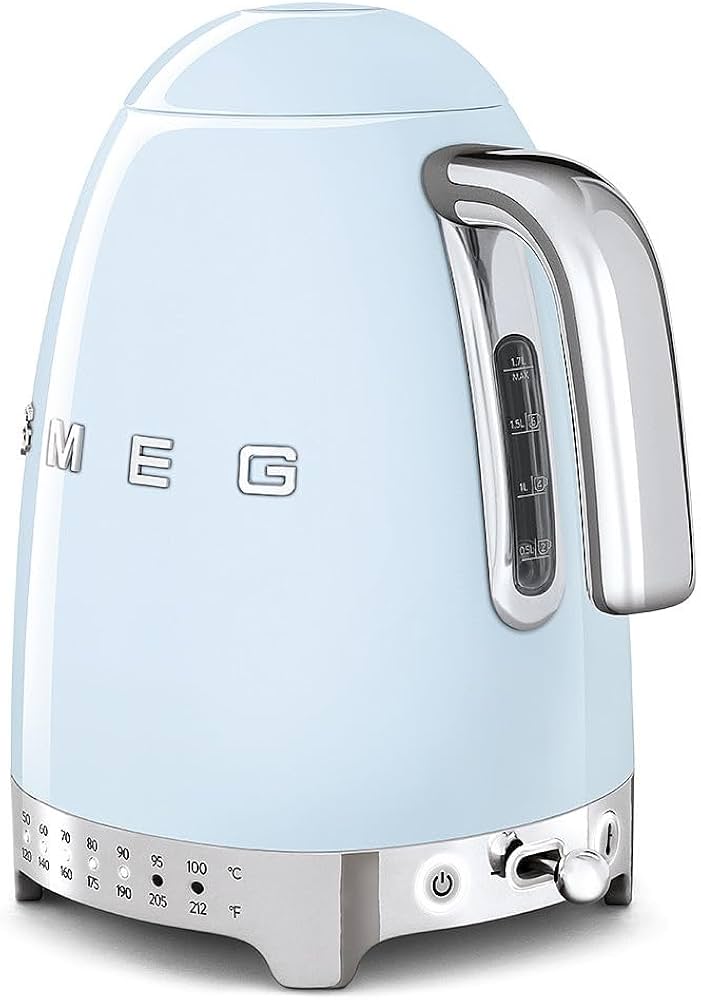 Smeg 電気ケトル 1.7リットル KFL04 CRUS CR [並行輸入] Amazon | Smeg 電気ケトル 1.7リットル KFL04 PBUS PB [並行輸入