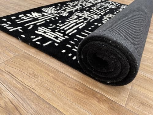 Image of Sifa Carpet Crafted with Care: Premium Hand-Tufted 100% New Zealand Wool Carpets for Area Rugs Color Black /White Size 4x6 feet (120x180cm)