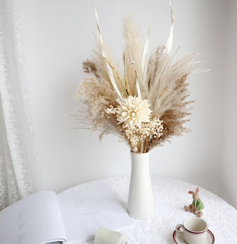 Arreglo de flores secas Boho DIY con dalia blanca y hierbas miniatura 3