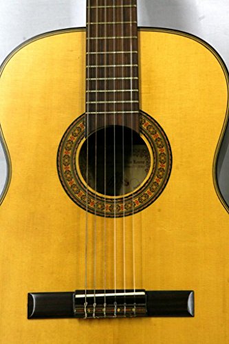 Musikalia Guitare Classique en palissandre modèle Melody, complexe purfle à la table d’harmonie et riche mosaïque à la… - Les Beatles, Paul McCartney, John Lennon, RIngo Starr, George Harrison Musikalia Guitare Classique en palissandre modèle Melody, complexe purfle à la table d'harmonie et riche mosaïque à la… – Image 6