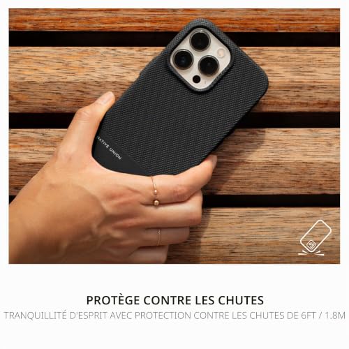 Coque iPhone 15 Pro compatible MagSafe écoconeptée noire Native Union