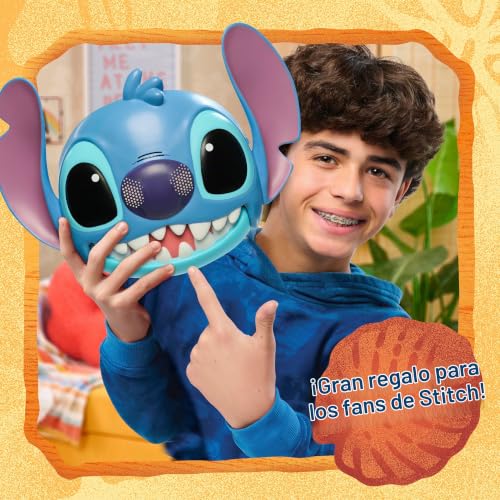 Miniatura 6 de Just Play Máscara parlante de Stitch de Disney con más de 25 Sonidos y Frases, Correas Ajustables, Disfraz para niños, Juguetes para niños a Partir de 3 años | Correas ajustables, disfraz para niños, disfraces y juegos de simulación