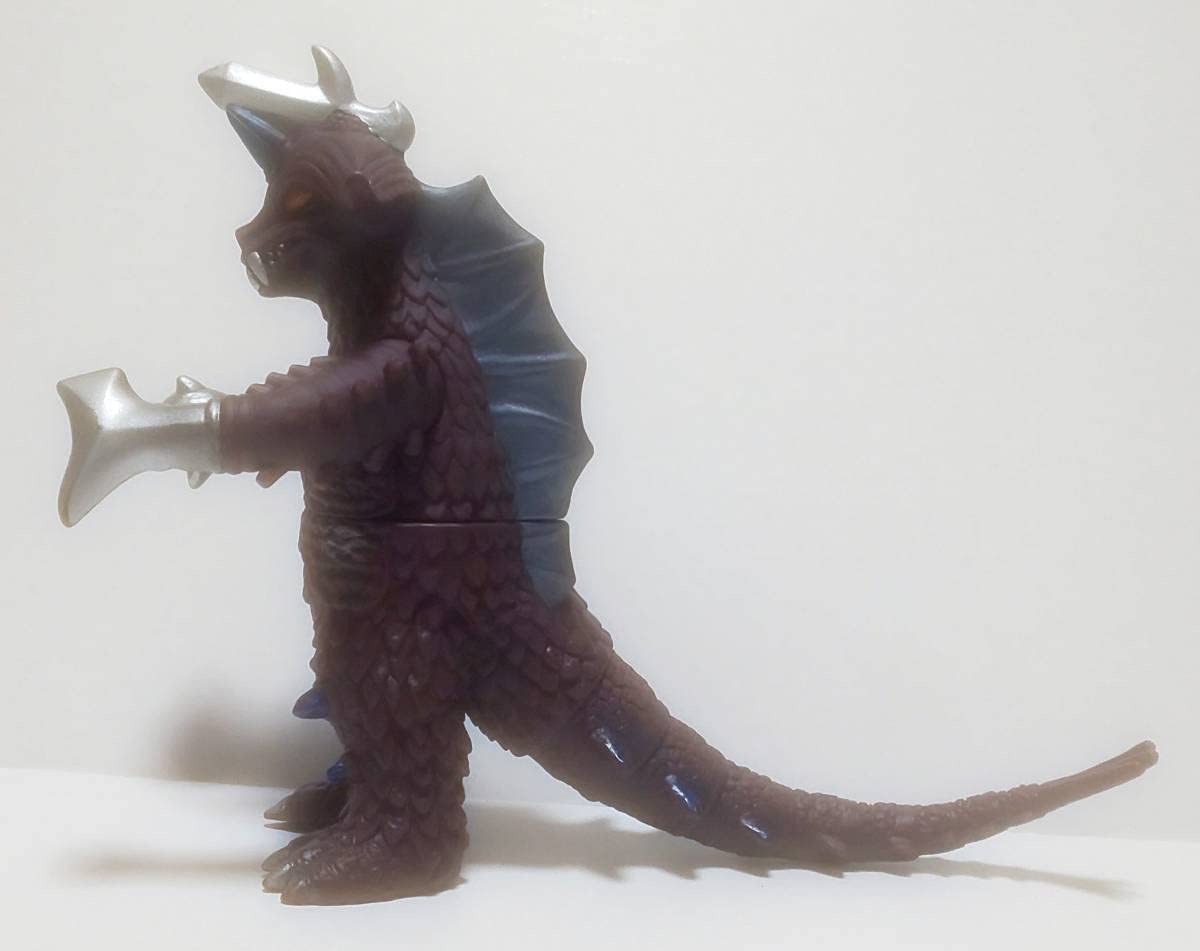 Amazon.co.jp: ウルトラ怪獣500 18 殺し屋超獣 バラバ ソフビ