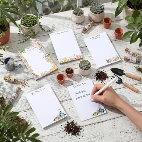 Image of Tinlade 200 Sheet 4 Styles Gardening Gifts for Women to Do List Notepad Gift Checklist Handy Birthday Garden Gifts for Plant Lovers Gardeners Plant Lady Momwife Grandma Gardening Present, 4'' x 6''