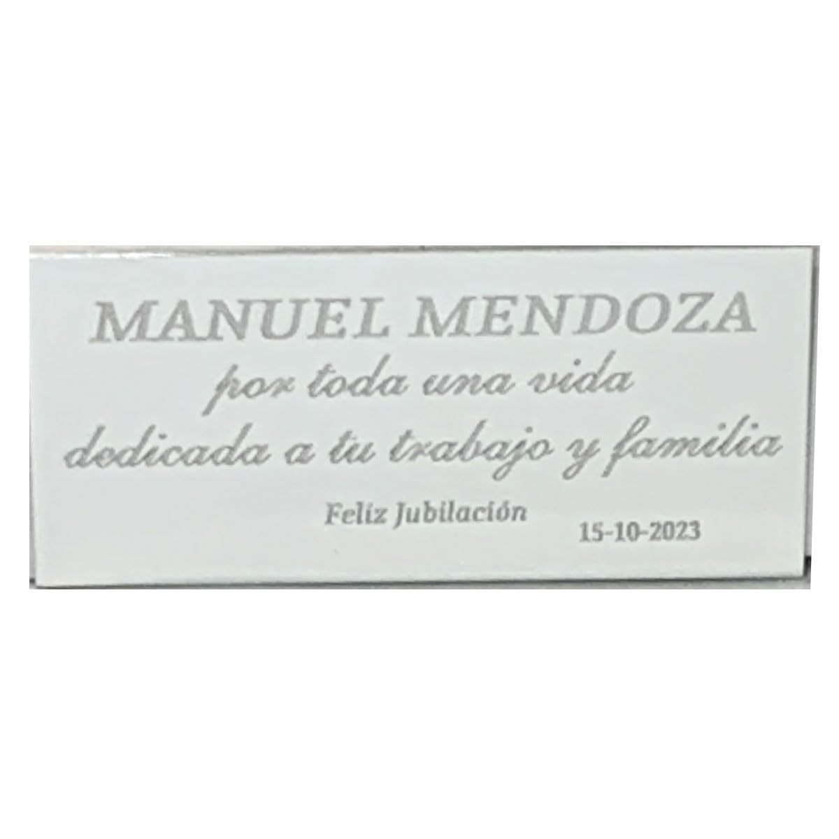 Placa grabada metal con el texto que quieras. Placa para cuadro, placa para trofeos, placa dedicatoria, placa para figura