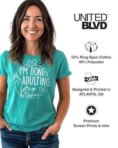 Image of Vacation Character Unisex Cotton T-Shirt|Cartoon Vintage Graphic Tee|Perfect for Vacation & Casual Wear
