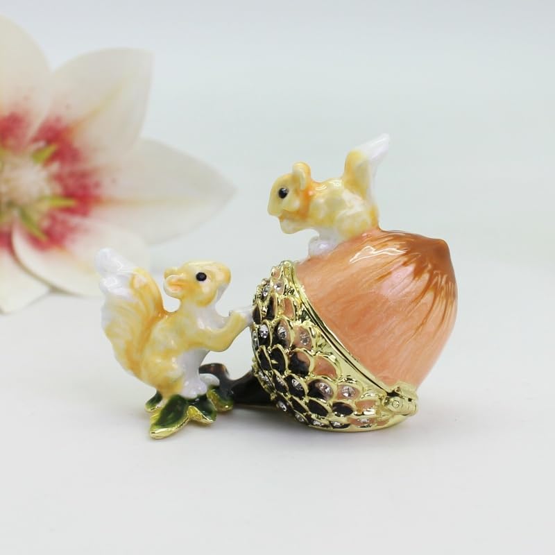 HUFFA Squirrel on Pine Nut Trinket Box - Decorative Metal Craft for Home Decor & Wedding Favors(Chocolate)