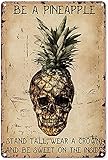 Photo Gallery eeypy cartello da parete con teschio in metallo, divertente, con scritta in inglese "be a pineapple skull", in alluminio, divertente, per uomini, casa, bagno, 40,6 x 30,5 cm Photo Gallery eeypy cartello da parete con teschio in metallo, divertente, con scritta in inglese "be a pineapple skull", in alluminio, divertente, per uomini, casa, bagno, 40,6 x 30,5 cm