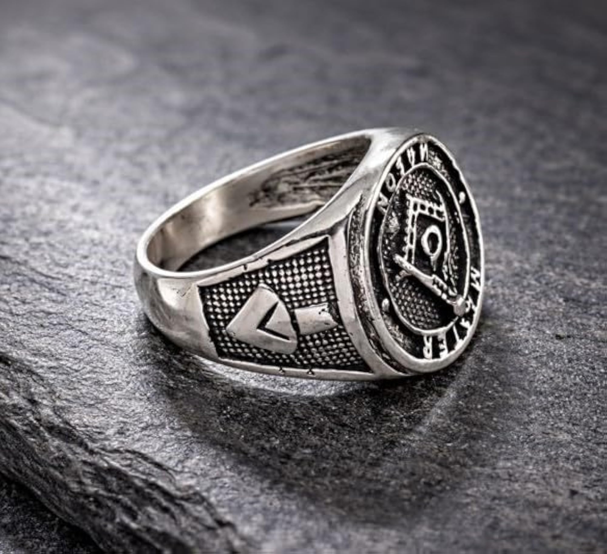 Master Mason Masonic Ring for Men, Silver-Tone Statement Ring