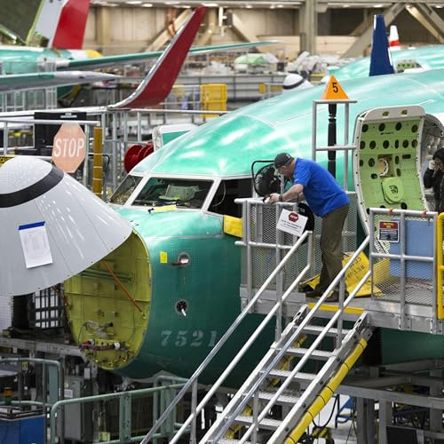 Regulators Scale Back Obstacles for Boeing Podcast Por arte de portada