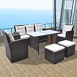 La entrega incluye 1 mesa con tablero de vidrio, 1 sofá de tres plazas, 2 sillones, 2 reposapiés, 7 cojines de asiento y 5 cojines de respaldo. Nota: Le recomendamos que tape el conjunto en condiciones de lluvia, nieve y heladas.