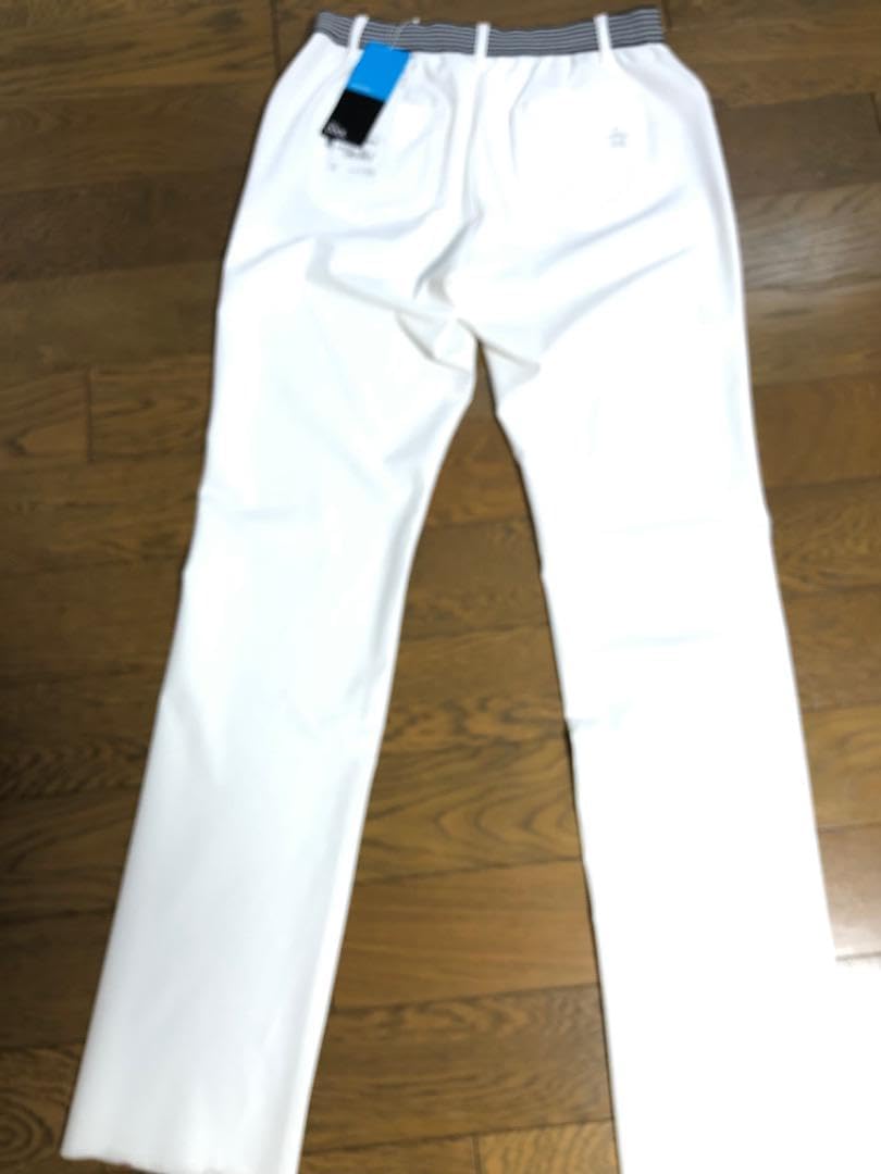 新品 L マンシングウェア 春夏用 薄手 ゴルフパンツ L マンシングウェア 春夏用 薄手 ゴルフパンツ