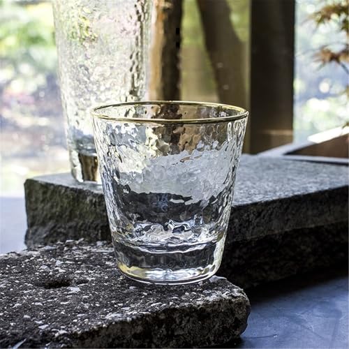 Vasos de agua pequeños de cristal transparente con textura de vidrio martillado 6