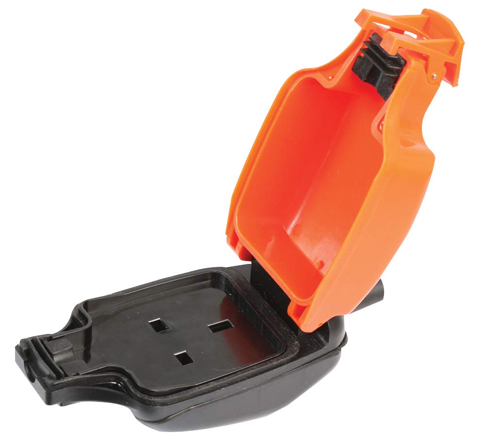 Pro Elec PEL00953 Rewireable Outdoor 1-Gang Socket, IP54,Black