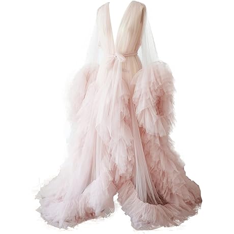 Ethereal and Enchanting: Tulle Robe Maternity for a Serene Pregnancy Glow