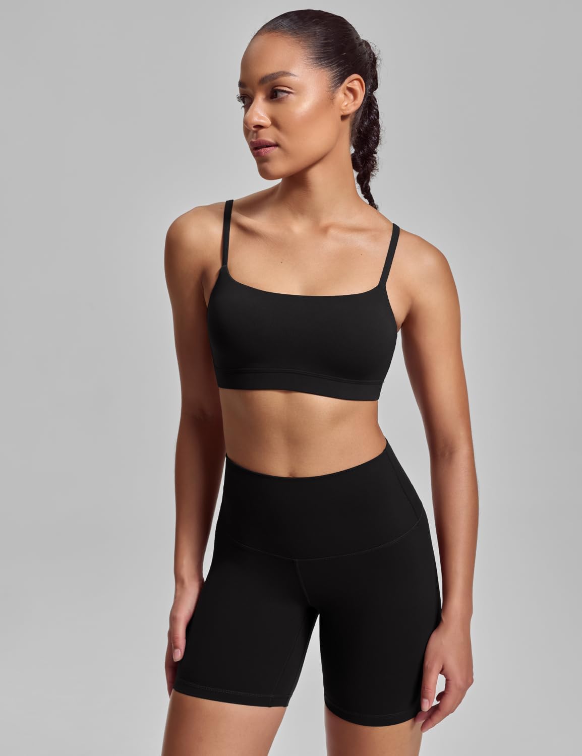 HeyNuts Womens Scoop Neck Sports Bra, Spaghetti Thin Strap U Back Camisole Yoga Tops Padded with Built in Bras A-C Cups