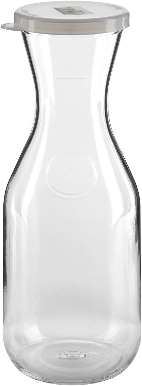 Cambro WW250CW135 Clear Camliter 1/4 L Decanter with Lid - Dozen