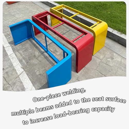 Banc de jardin compact métal rouge pour optimiser les petits espaces