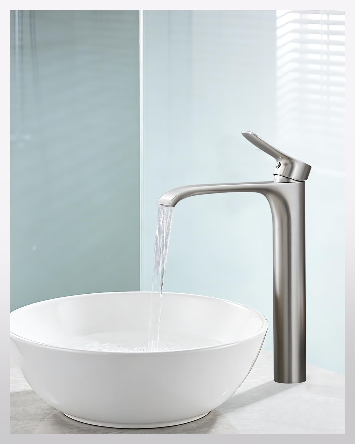 Grifo de níquel cepillado para lavabo de baño, cascada, monomando, grifo de baño, grifo de baño, agua fría y caliente disponible