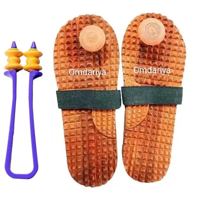 Image of Unisex Khadau slipper Wooden Relaxing Acupressure slipper Foot Feet Slippers Sandle for Men Women Childrens Blood Pressure Control Free Finger Care (5)