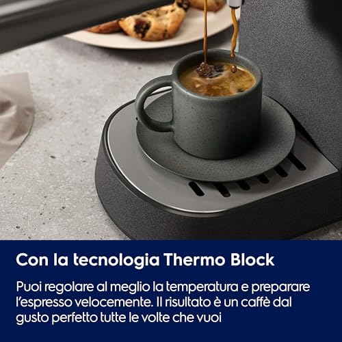 Electrolux Explore 6 Macchina per Caffè Espresso e Cappuccino E6EC1-6BST, 2 tazze, tecnologia ThermoBlock, set filtro 2-1 incluso, Caffè in Polvere e Cialde E.S.E., colore nero - immagine 3