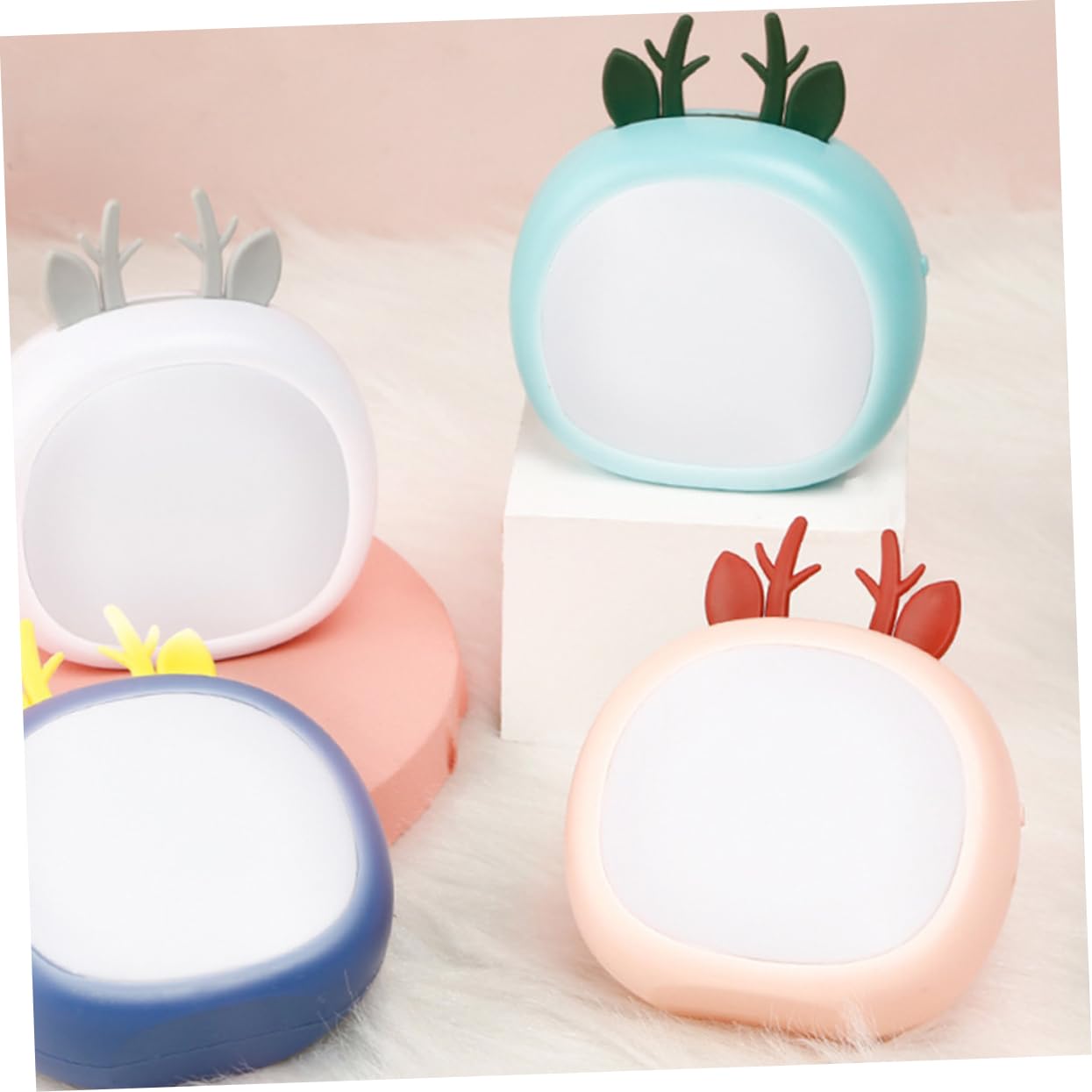 Caldo Giocattolo Per Più Caldo Batteria Usb Polso Mano Banca Elettronico Mini Luce Notturna Accessori Da Campeggio Plastica Rosa