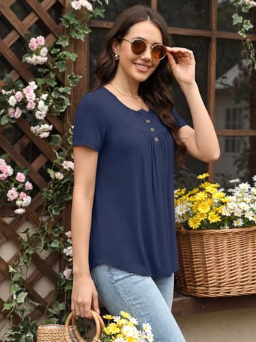 Image of Womens Summer Pajama Sets 2 Piece Short Sleeve Top and Capri Pants Plus Size Ladies Lounge Pjs Sets with Pockets