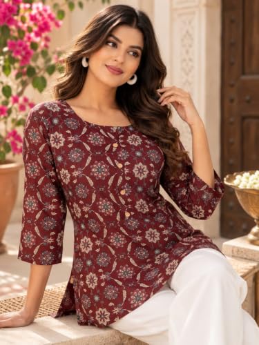 Image of feranoid Printed Top with Round Neck & 3 /4 Sleeves (S-XXL)